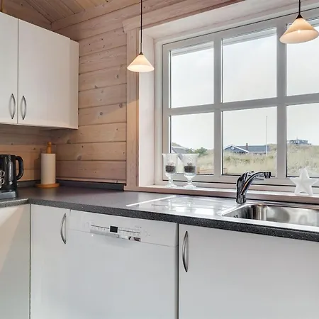 Feriehus Herfrid - 600m From The Sea By Interhome *